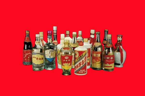 黑河逊克县回收十八老酒.jpg